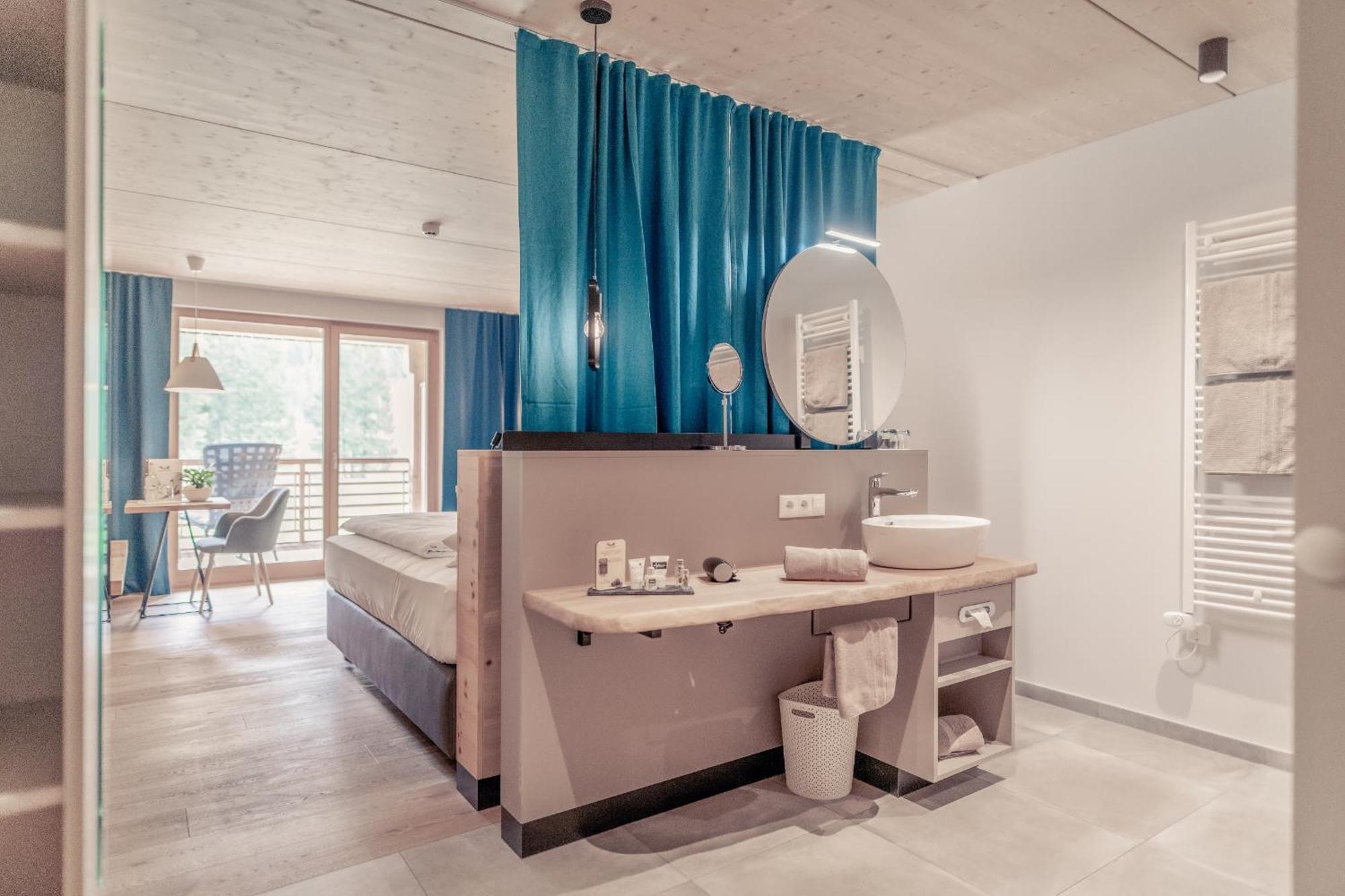 Boutique Hotel Lechzeit Elmen Bagian luar foto