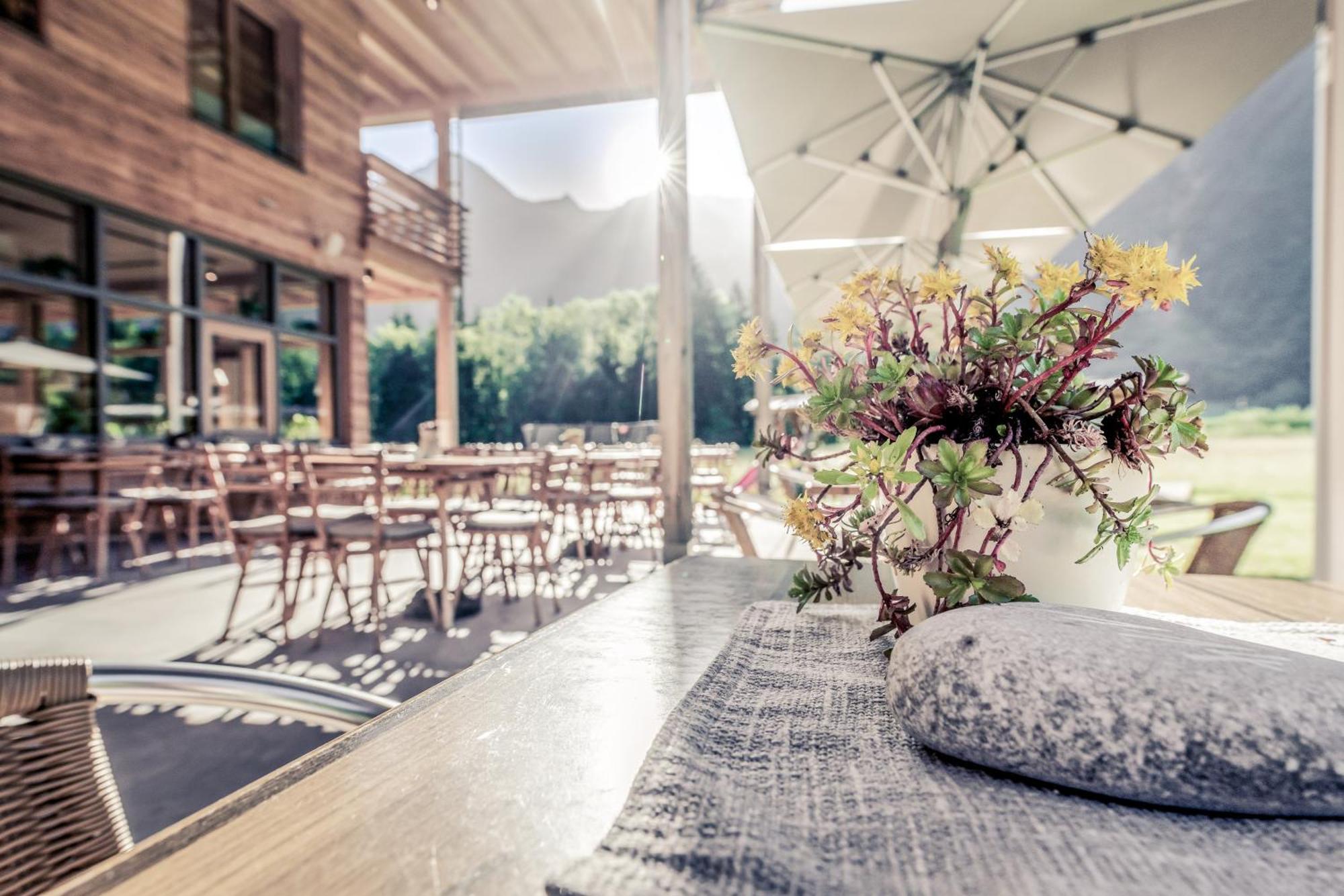 Boutique Hotel Lechzeit Elmen Bagian luar foto