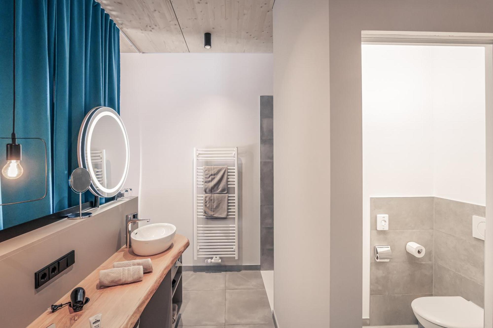 Boutique Hotel Lechzeit Elmen Bagian luar foto