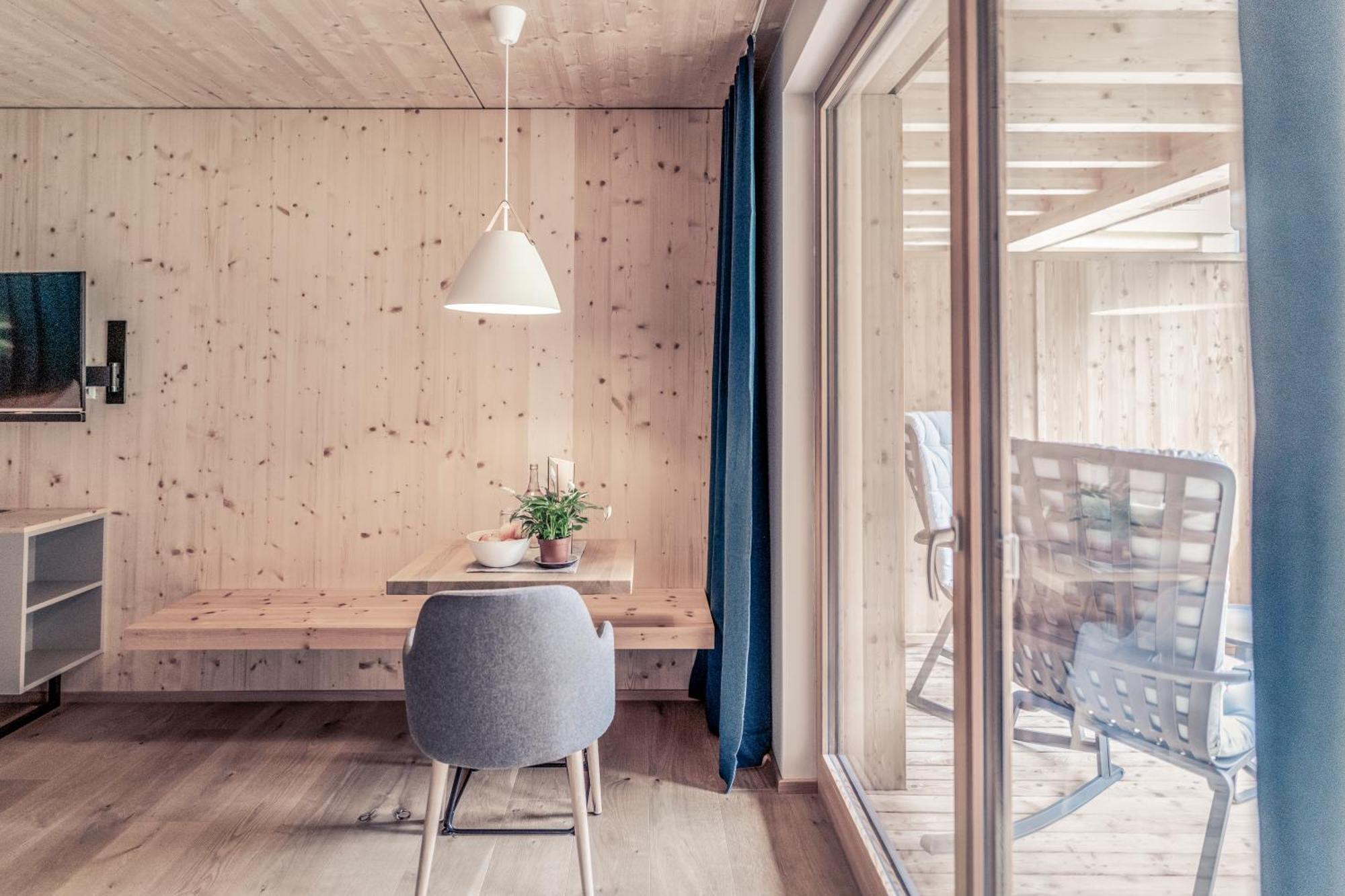 Boutique Hotel Lechzeit Elmen Bagian luar foto